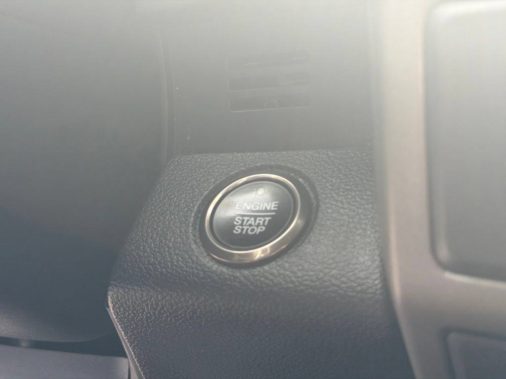 Used 2019 Ford F150 Raptor w/ Equipment Group 802A Luxury AWD/4WD image 18