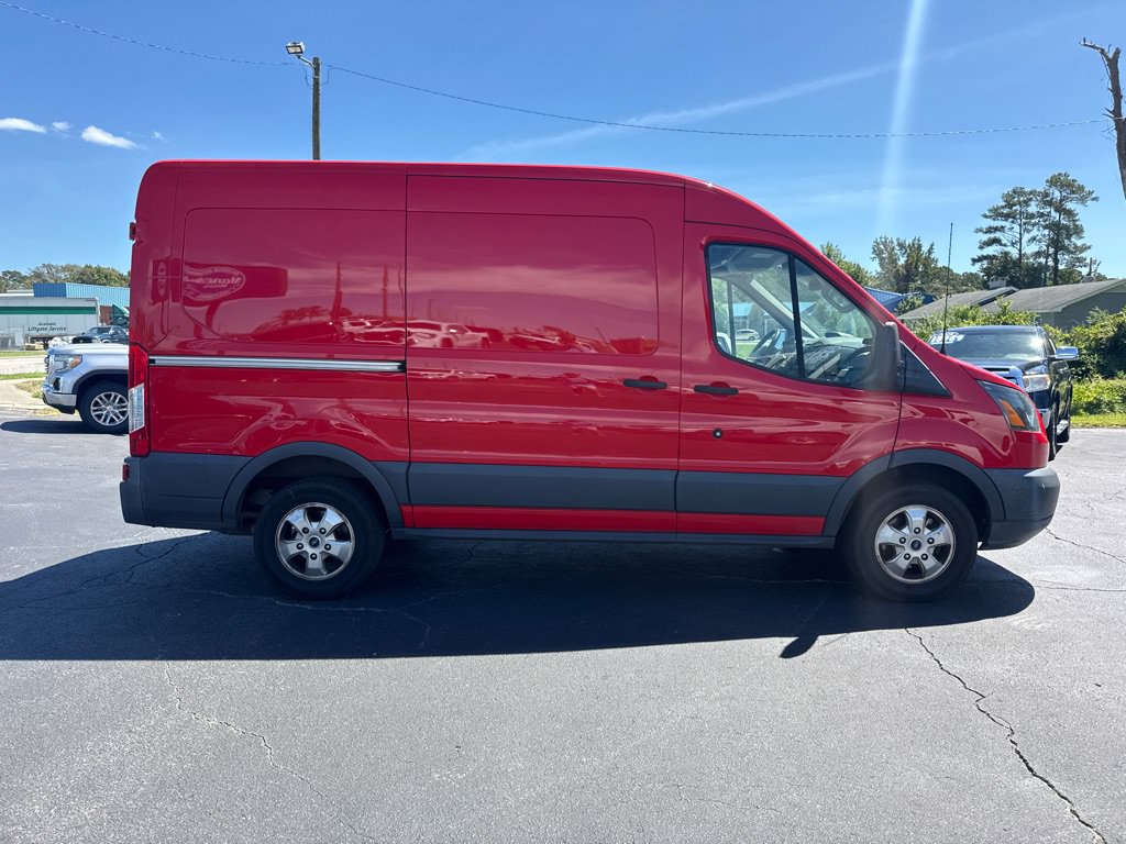 Used 2018 Ford Transit 250 130 Medium Roof RWD image 6