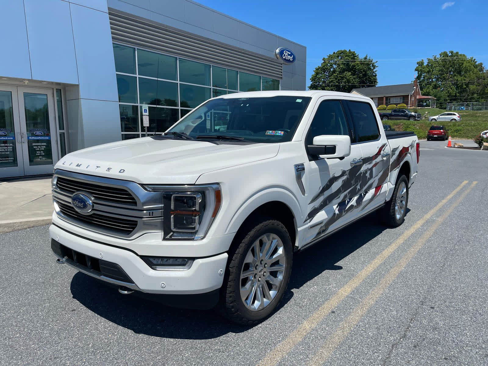 Used 2021 Ford F150 Limited AWD/4WD image 2