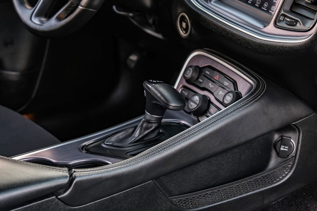 Used 2018 Dodge Challenger R/T image 22