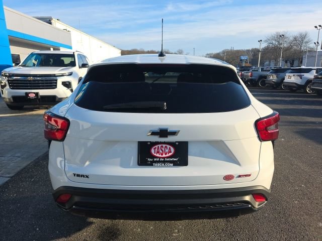 Used 2024 Chevrolet Trax RS image 5
