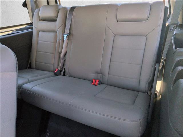 Used 2003 Ford Expedition XLT image 18