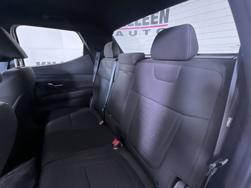Used 2025 Hyundai Santa Cruz SE image 25