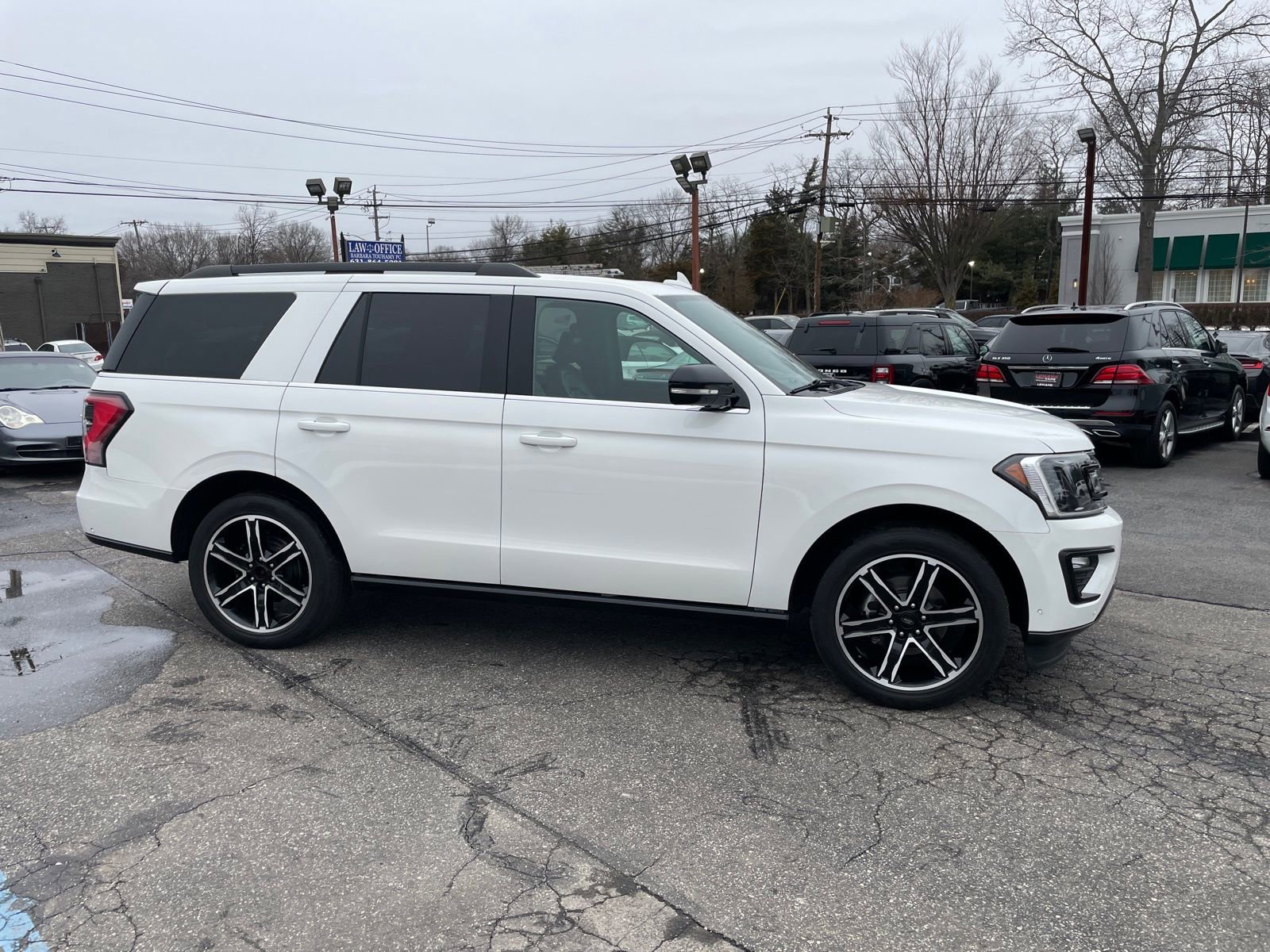 Used 2020 Ford Expedition Limited w/ Equipment Group 303A image 36