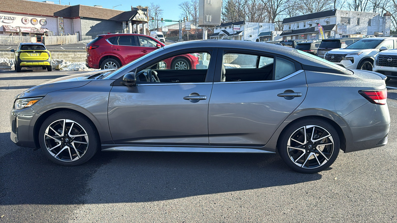 Certified 2024 Nissan Sentra SR w/ SR Premium Package image 4