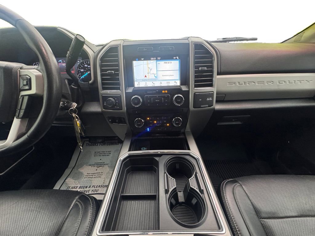 Used 2018 Ford F250 Lariat w/ Lariat Value Package AWD/4WD image 12