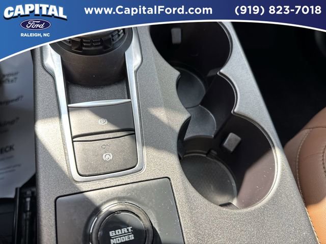 Certified 2025 Ford Bronco Sport Outer Banks w/ Outer Banks Tech Package+ AWD/4WD image 31