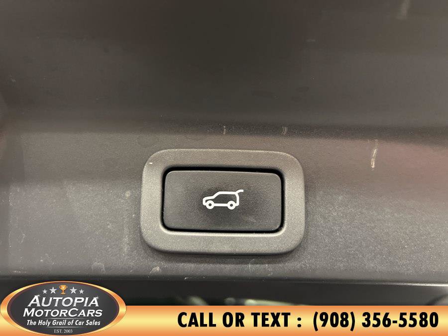 Used 2021 Jaguar F-PACE SVR AWD/4WD image 20