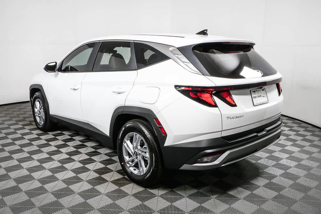 New 2026 Hyundai Tucson SE image 28
