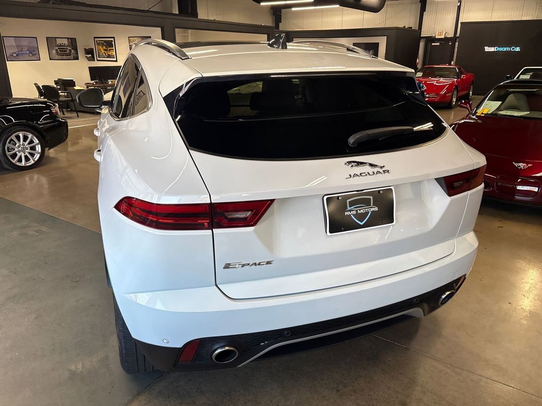 Used 2021 Jaguar E-PACE SE image 7