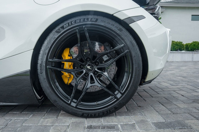 Used 2020 McLaren 720S Performance RWD image 68