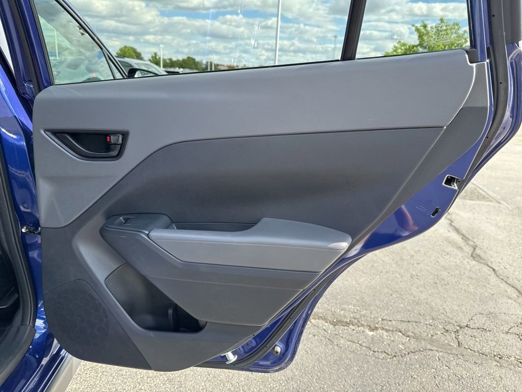Used 2024 Subaru Crosstrek 2.0i AWD/4WD image 35