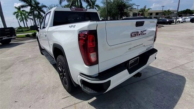 Used 2023 GMC Sierra 1500 Elevation w/ Preferred Package image 11