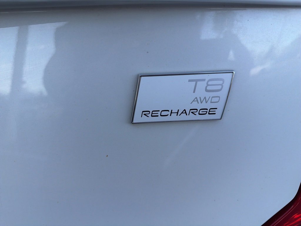 Certified 2024 Volvo XC90 T8 Plus w/ Protection Package Premier image 4