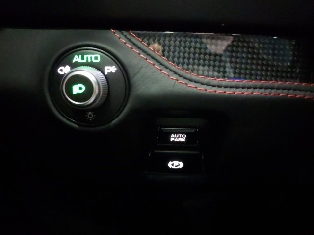 Used 2021 Ferrari F8 Tributo image 28