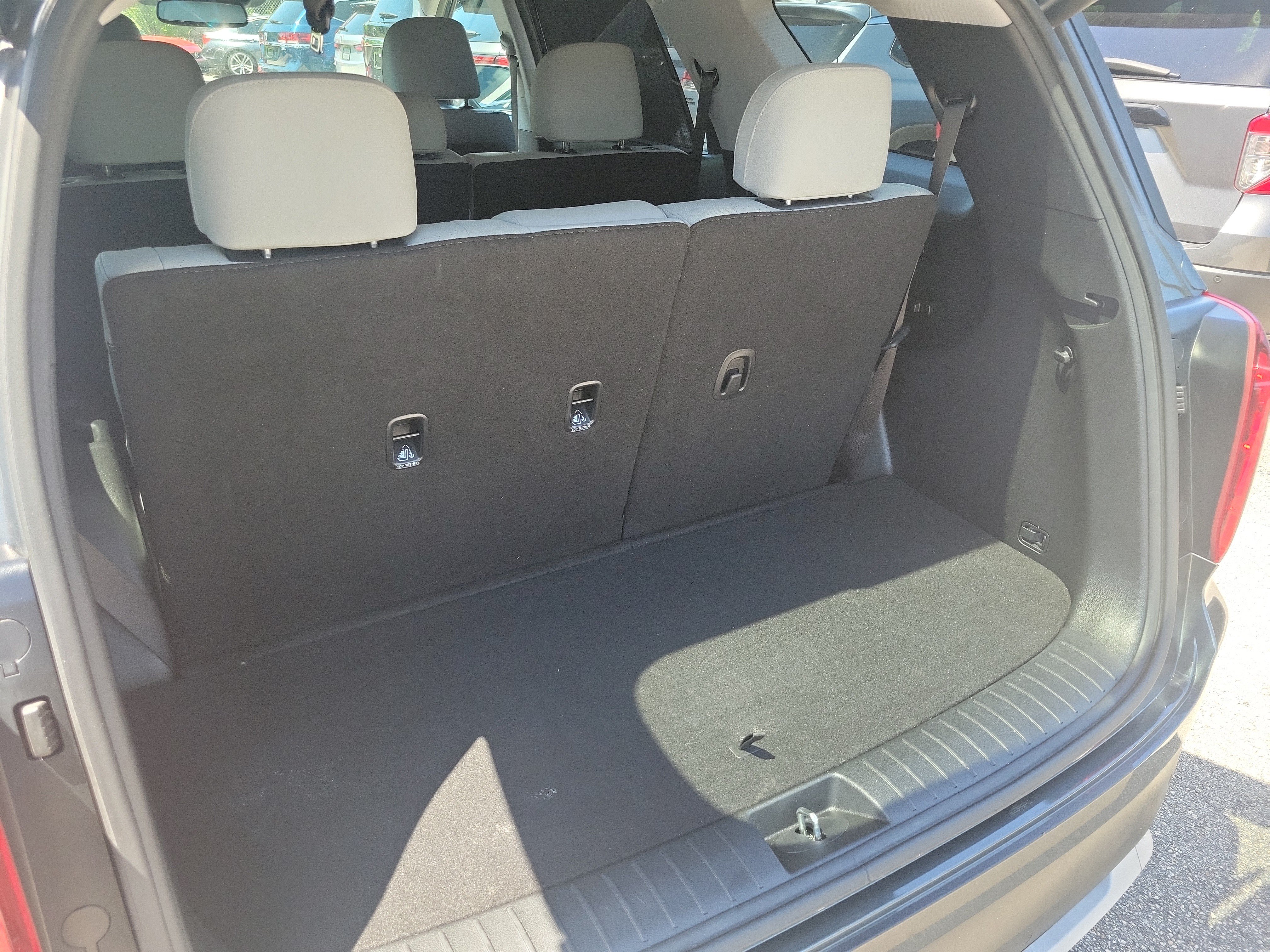 Used 2022 Hyundai Palisade SEL w/ 8P Bench Seat Package FWD image 7