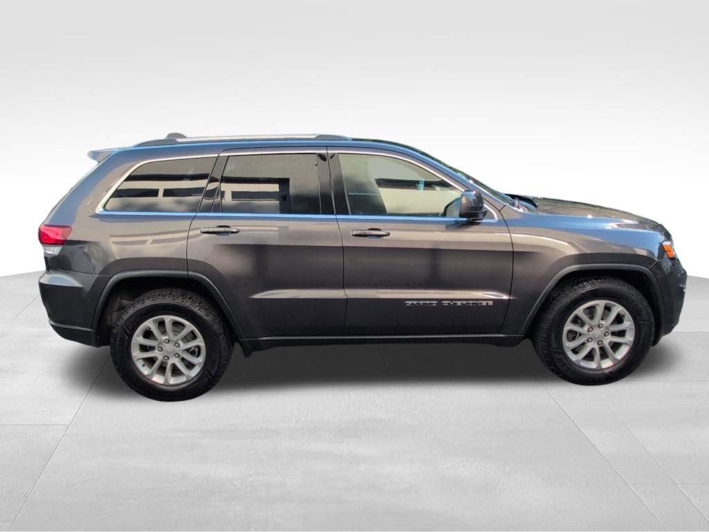 Used 2021 Jeep Grand Cherokee Laredo image 6