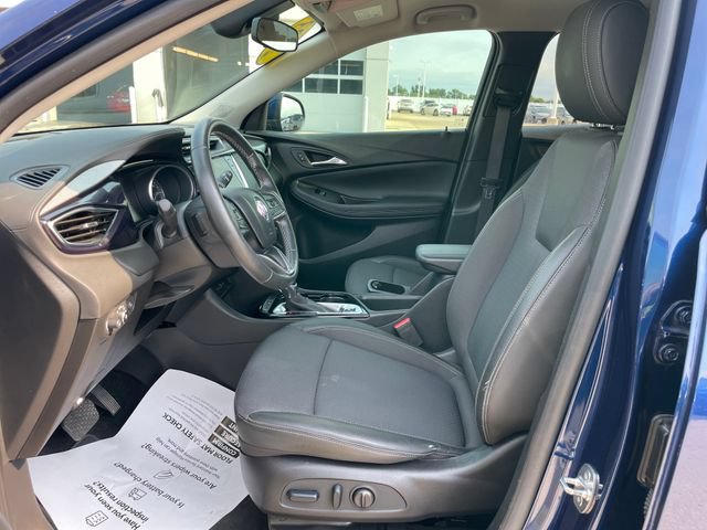 Used 2023 Buick Encore GX Select FWD image 19