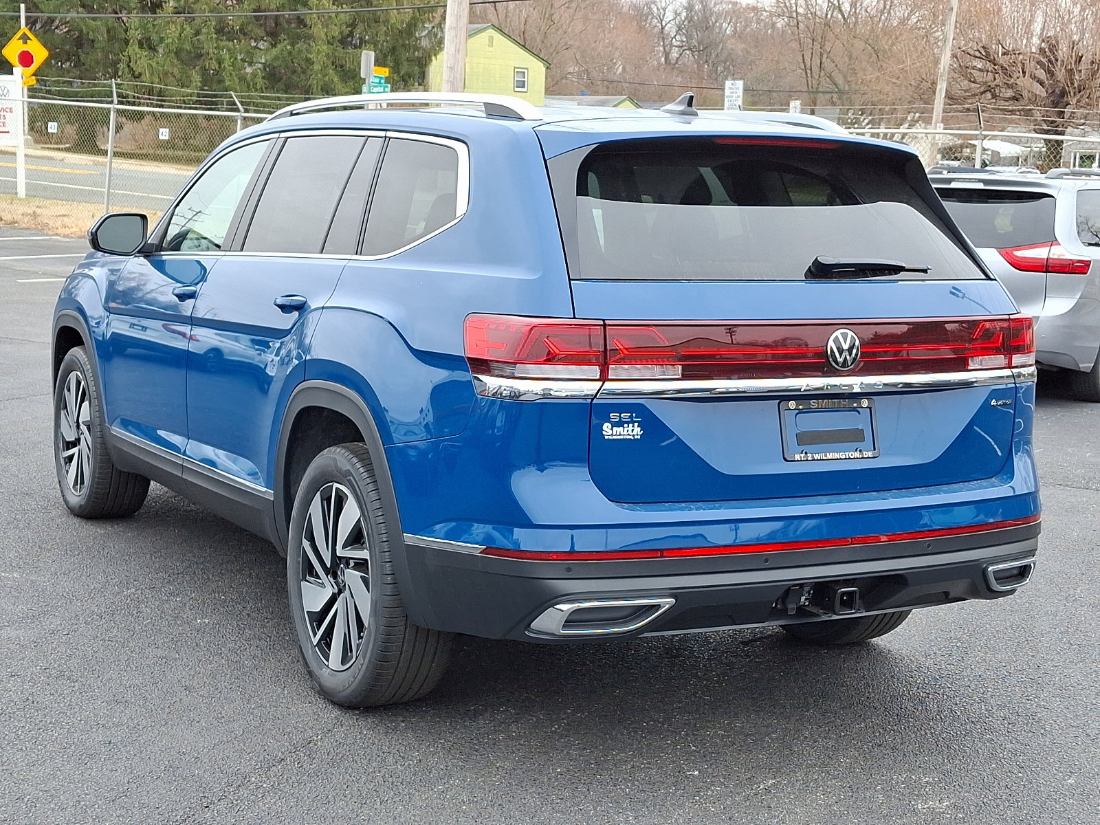 New 2025 Volkswagen Atlas SEL image 3