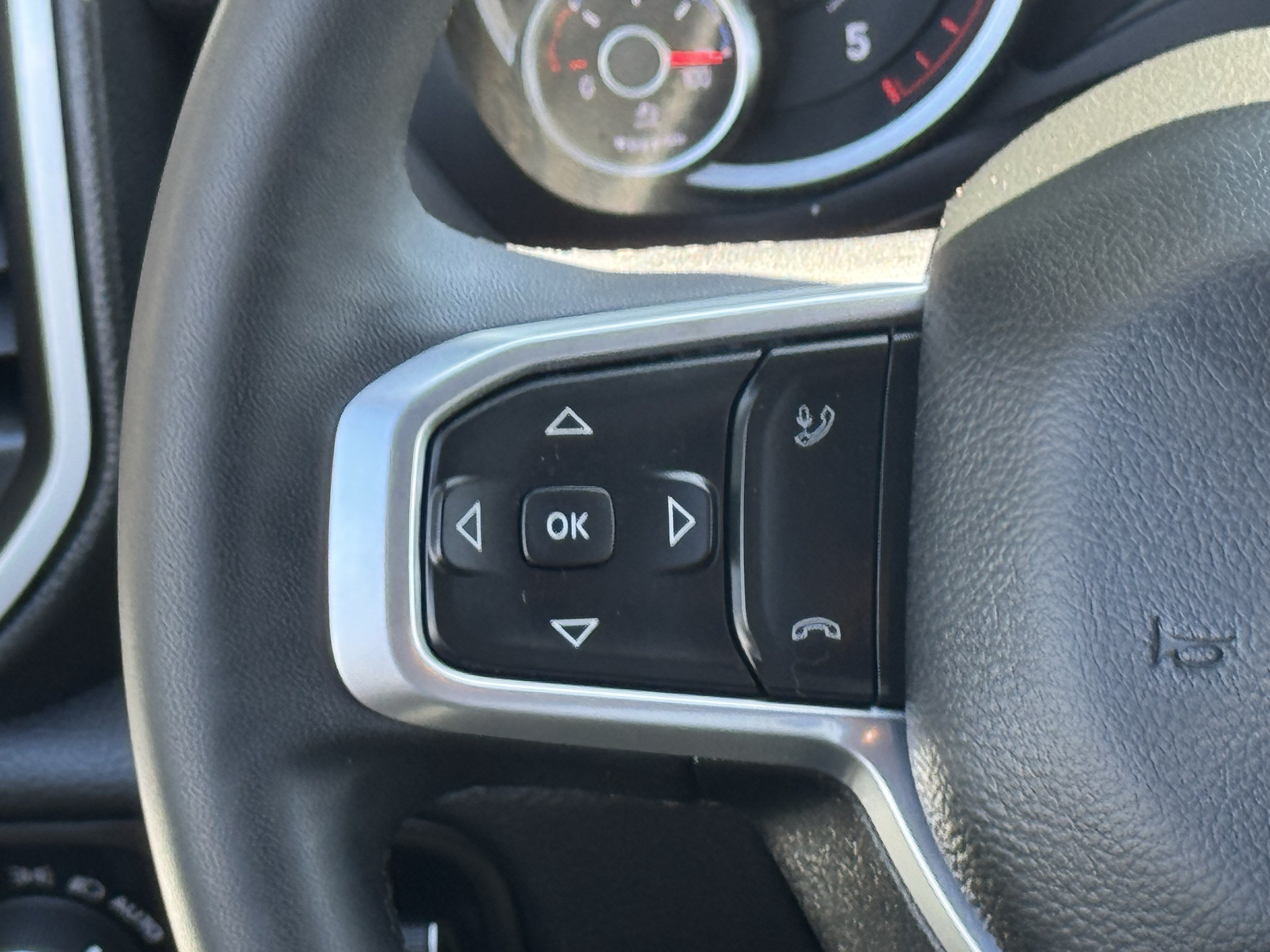 Used 2025 RAM 2500 Lone Star AWD/4WD image 12