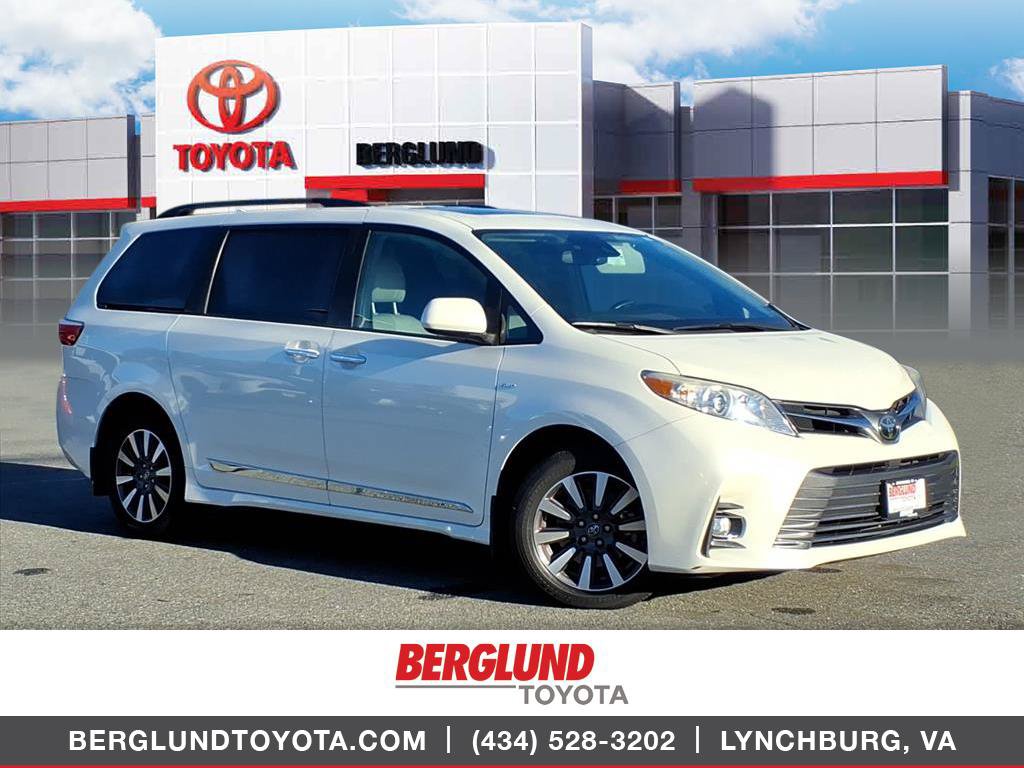 Used 2018 Toyota Sienna XLE