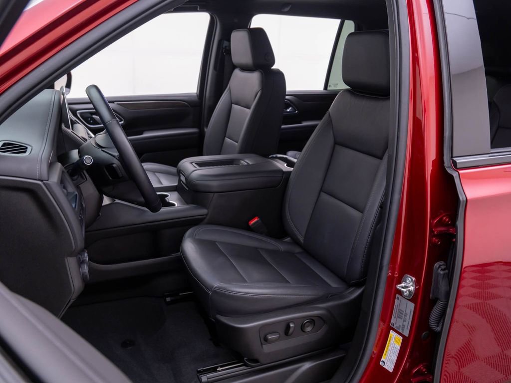 Used 2022 Chevrolet Tahoe Z71 image 16