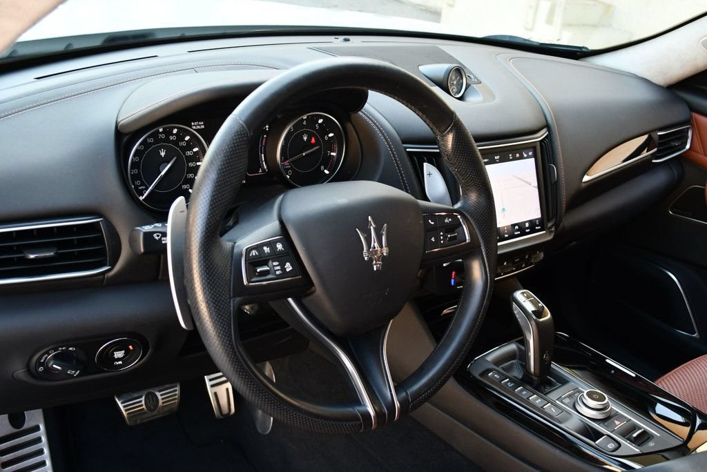 Used 2022 Maserati Levante Modena AWD/4WD image 14