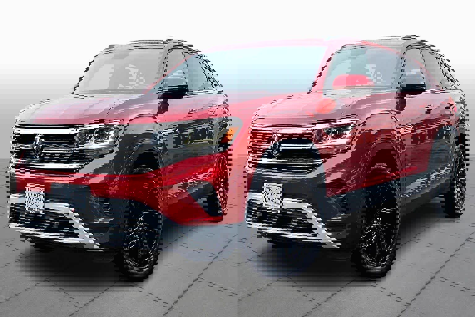 Certified 2022 Volkswagen Atlas Cross Sport SE w/ Black Wheel Package image 1