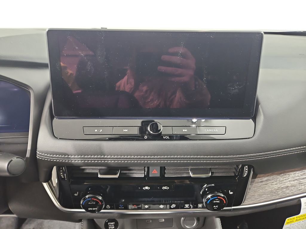 New 2026 Nissan Rogue Platinum image 19