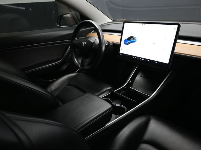 Used 2019 Tesla Model 3 Mid Range RWD image 17
