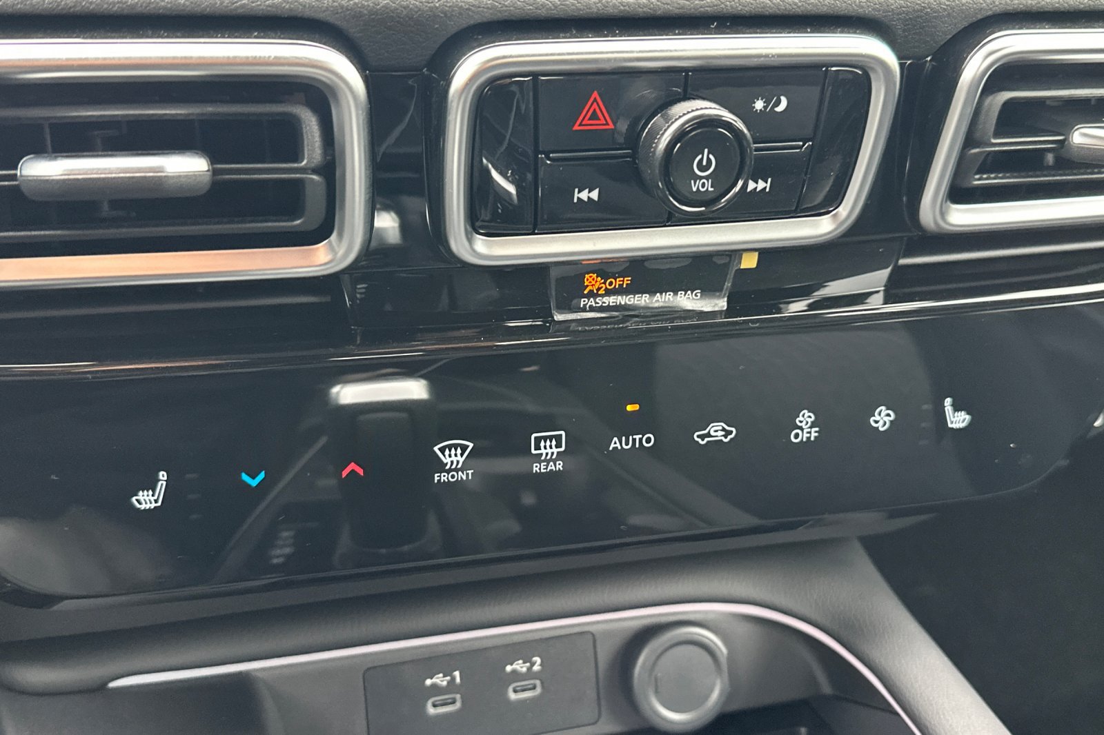 New 2026 Nissan Sentra SV w/ SV Convenience Package FWD image 19