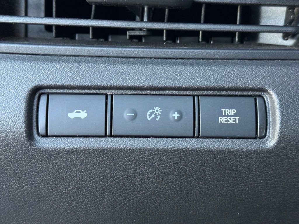 Used 2024 Nissan Altima 2.5 SR image 19