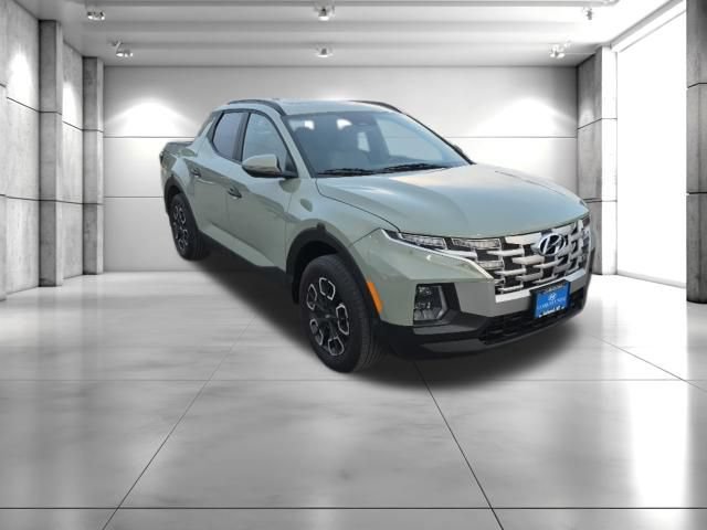 Used 2024 Hyundai Santa Cruz SEL w/ Activity Package AWD/4WD image 4