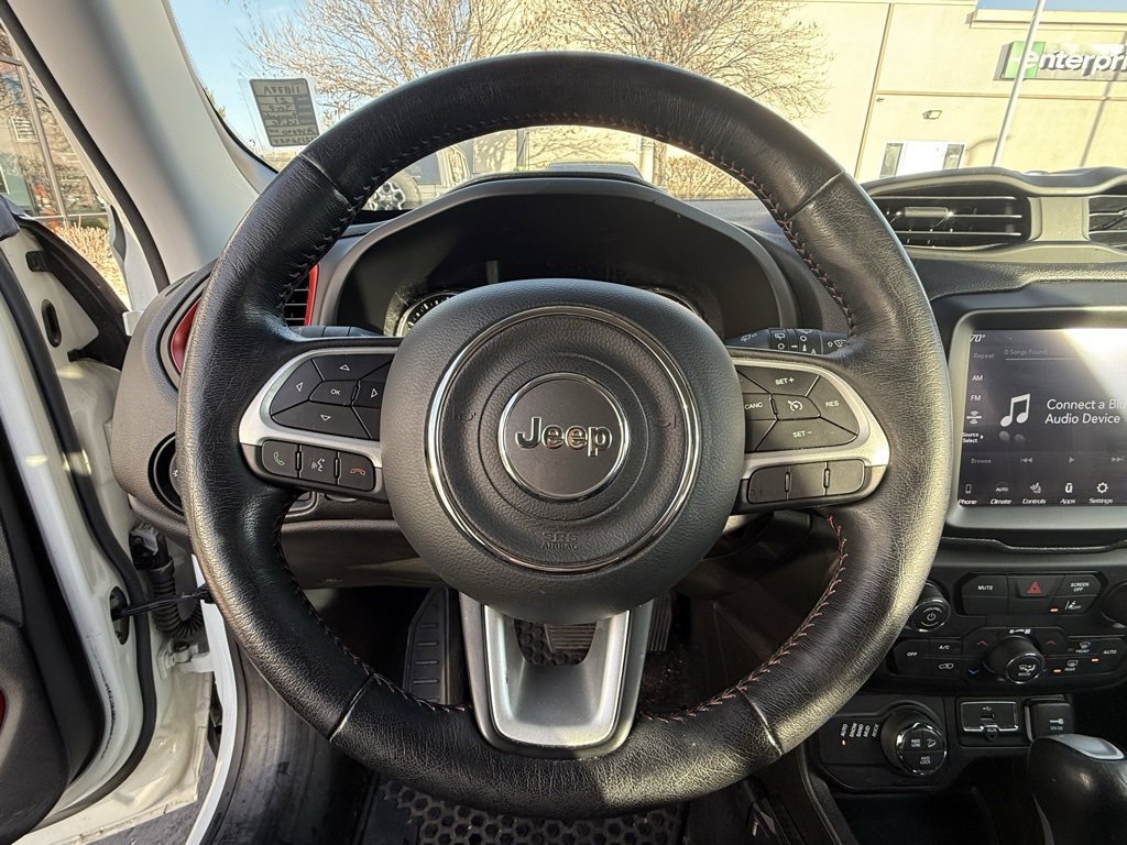 Used 2021 Jeep Renegade Trailhawk w/ Luxury Group III image 14