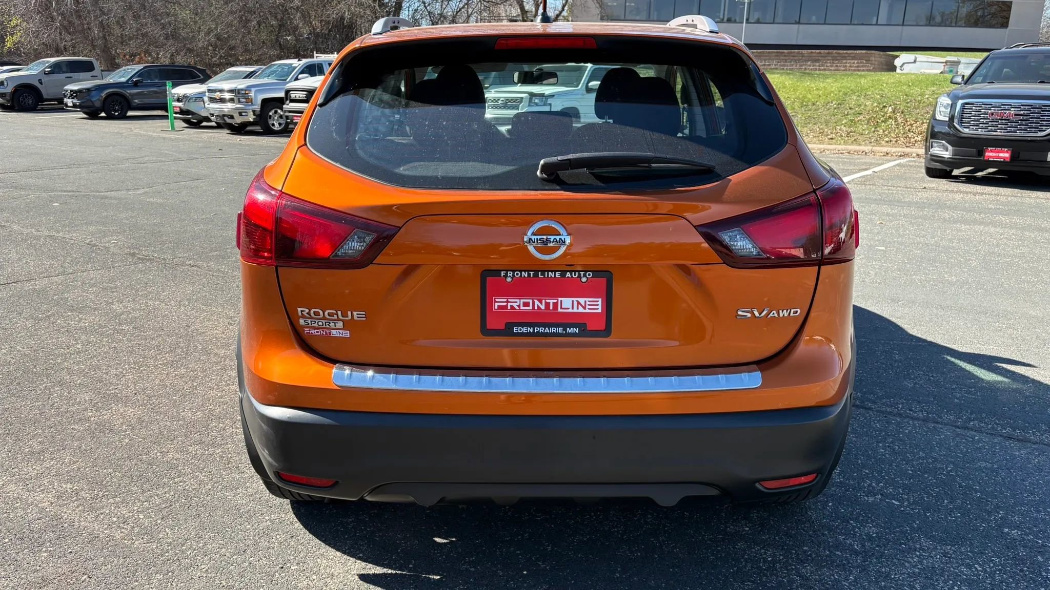 Used 2017 Nissan Rogue Sport SV w/ SV Premium Package image 8