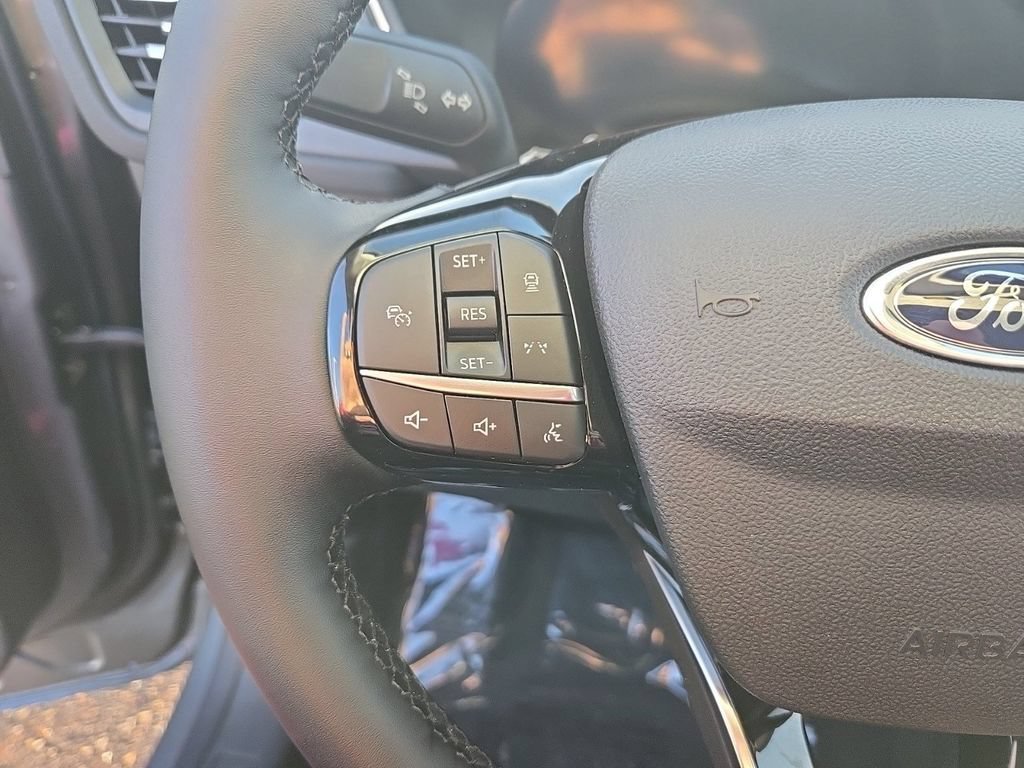 New 2025 Ford Escape SE w/ PHEV Premium Package FWD image 22