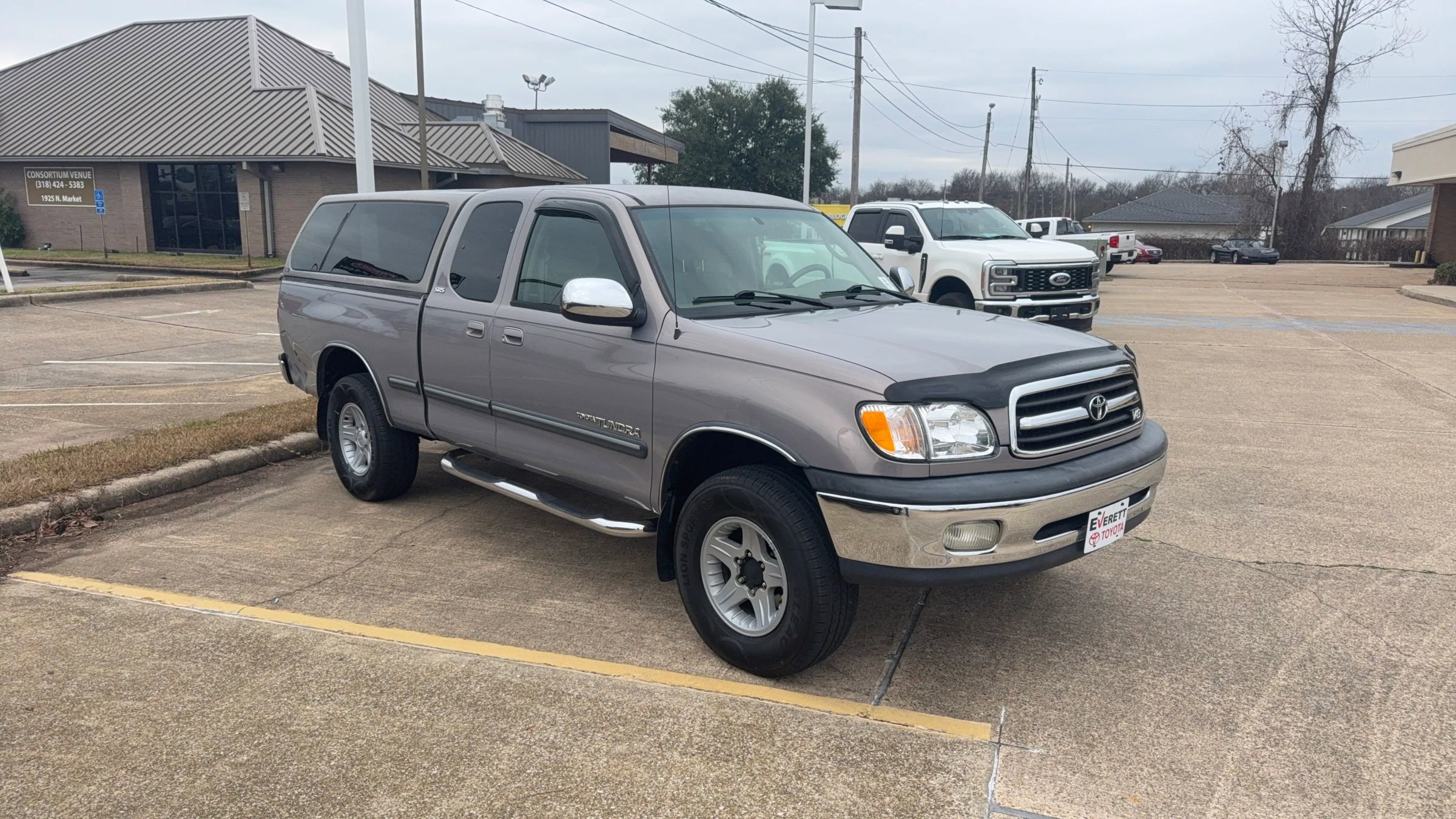Used 2000 Toyota Tundra SR5 image 9