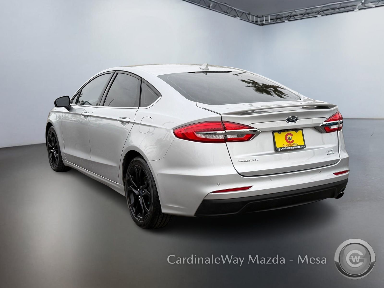 Used 2019 Ford Fusion SE w/ Equipment Group 151A image 7