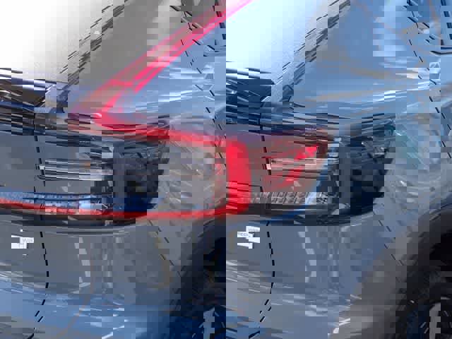 Used 2023 Volvo C40 P8 Recharge Ultimate image 19