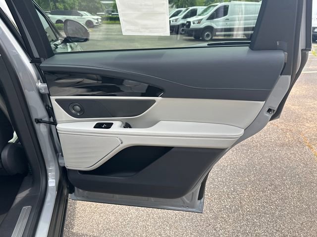 New 2026 Lincoln Nautilus Reserve w/ Jet Appearance Package AWD/4WD image 17