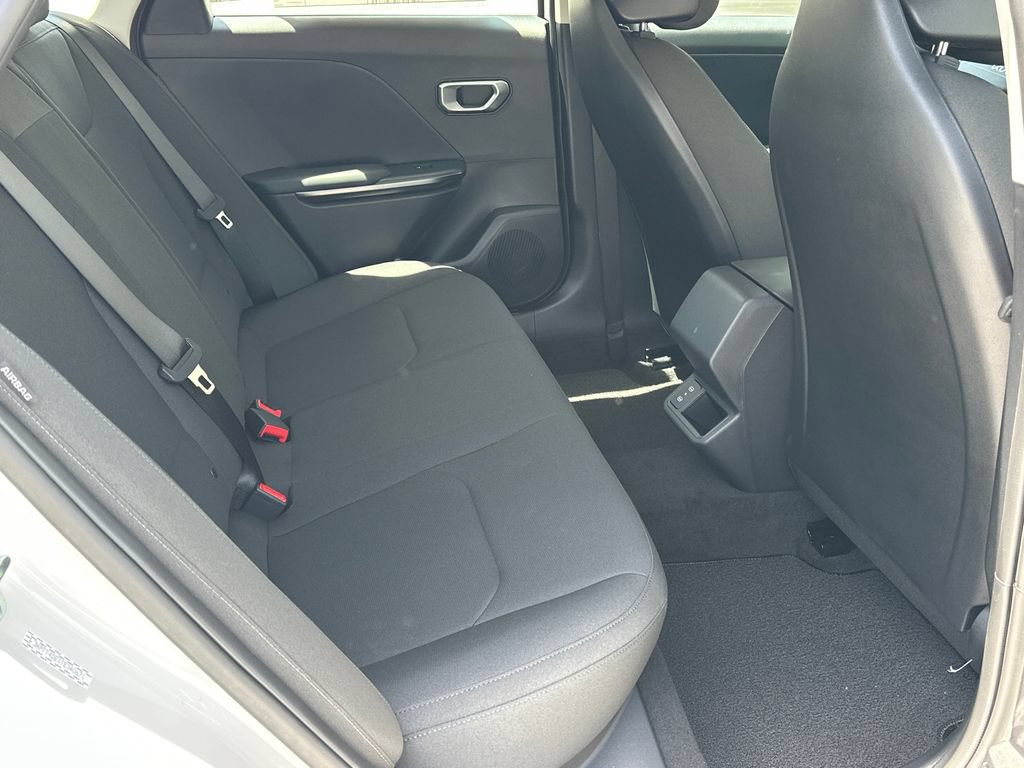 New 2026 Kia K4 FWD image 11