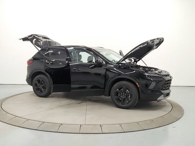 New 2026 Chevrolet Blazer LT w/ Convenience Package image 16