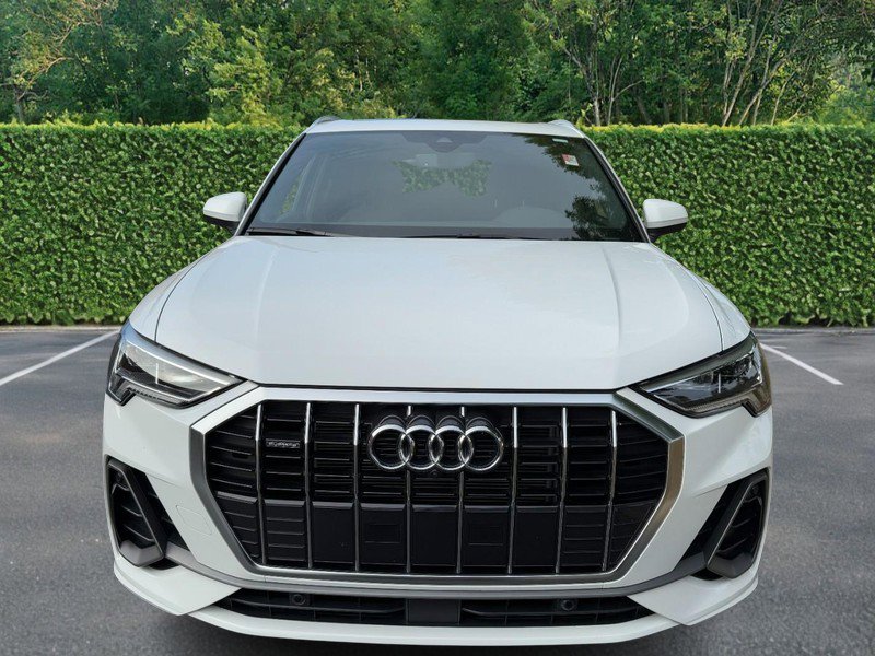 Used 2024 Audi Q3 2.0T Premium Plus w/ Premium Plus Package image 7