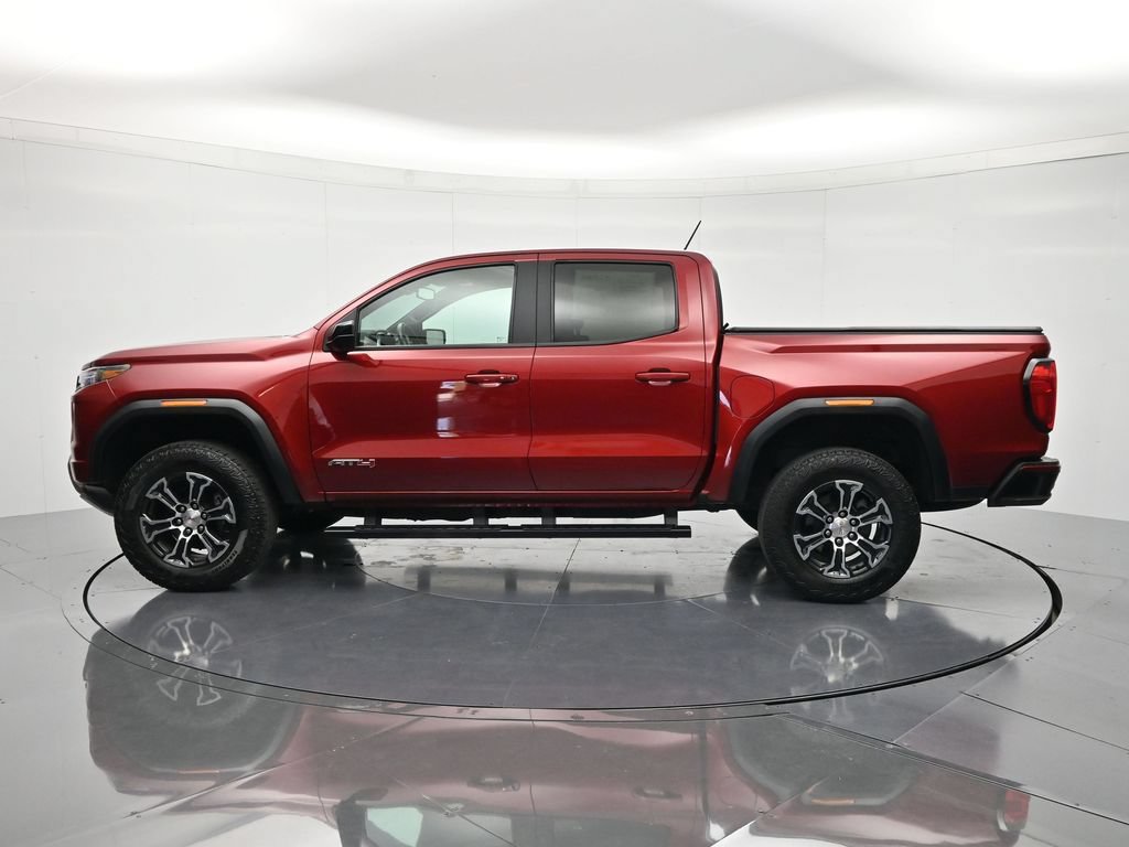 Used 2023 GMC Canyon AT4 w/ AT4 Premium Package AWD/4WD image 8