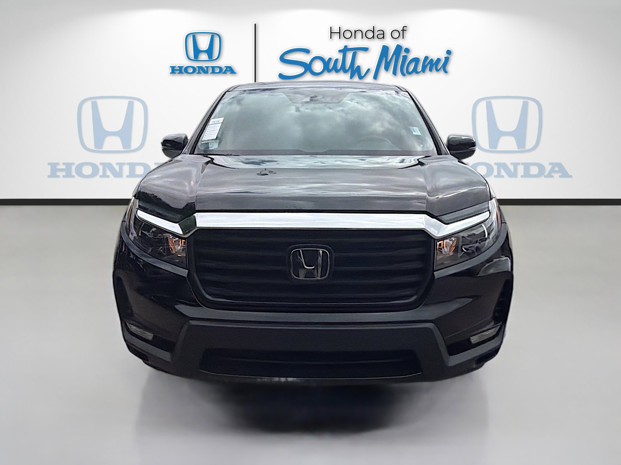 Certified 2023 Honda Ridgeline RTL image 2