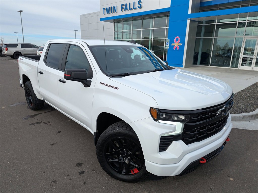 Used 2023 Chevrolet Silverado 1500 RST w/ Redline Edition image 4