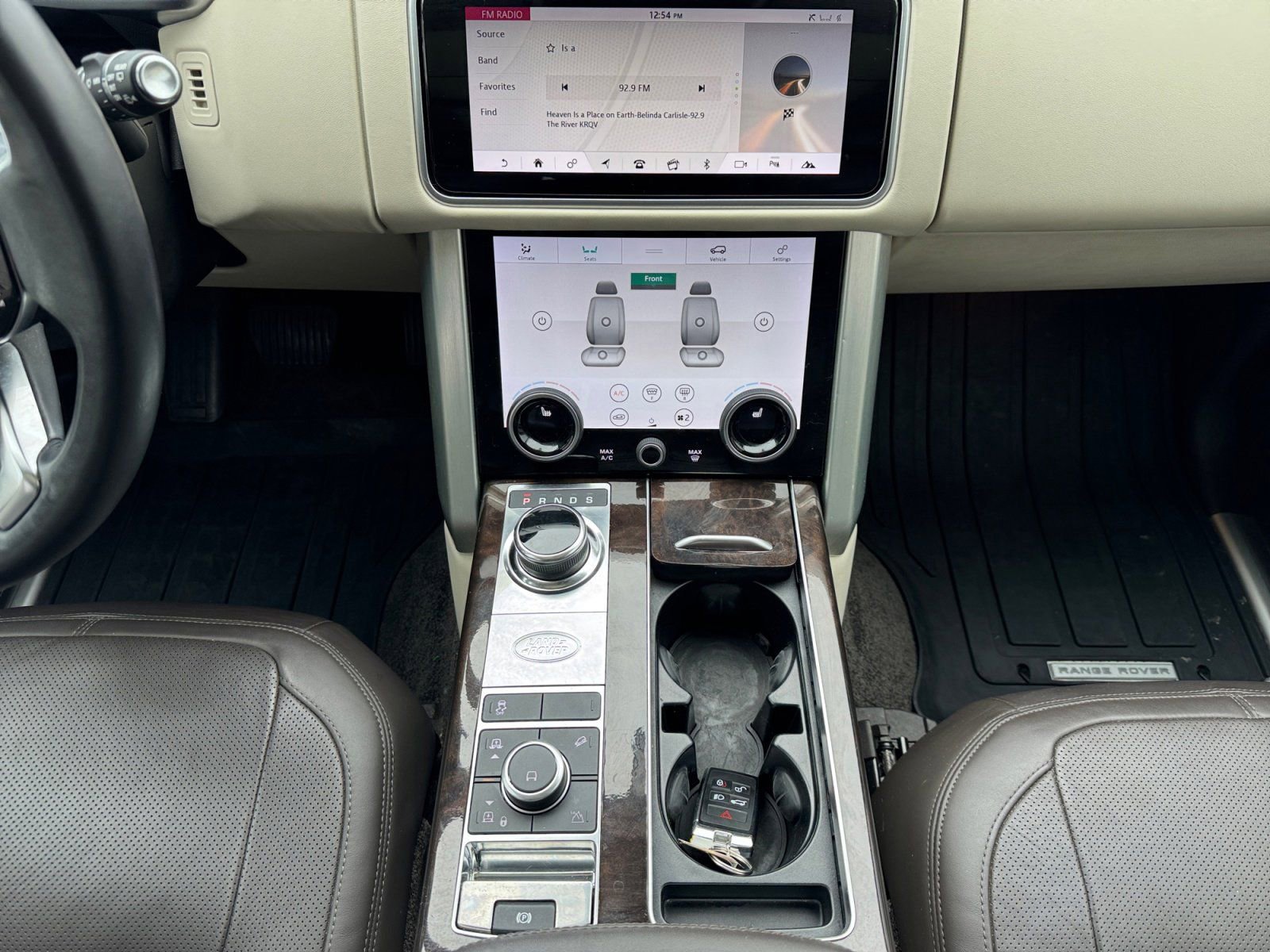 Used 2018 Land Rover Range Rover HSE image 11