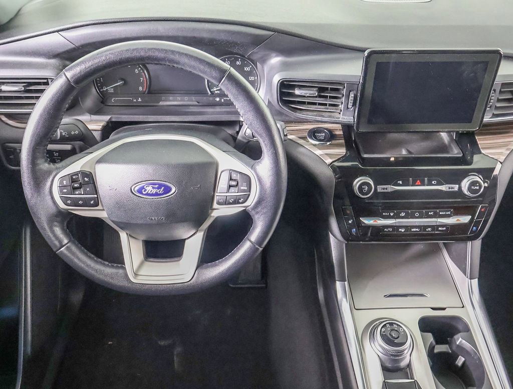 Used 2023 Ford Explorer Limited image 8