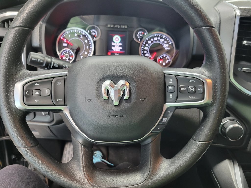 New 2026 RAM 1500 Big Horn AWD/4WD image 13