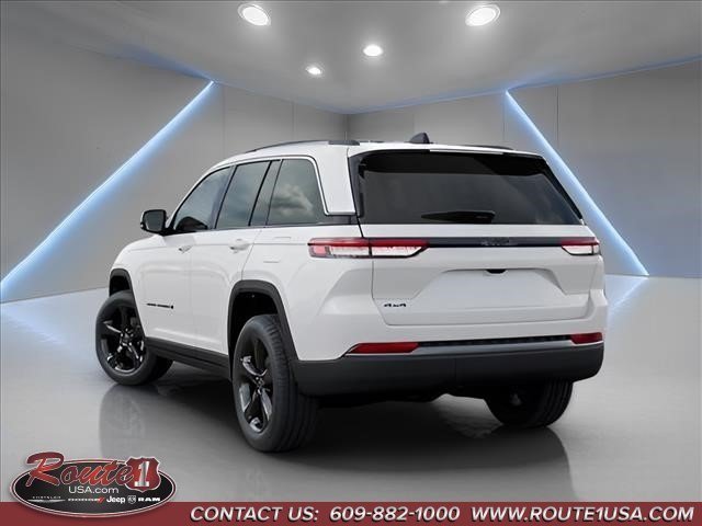 New 2027 Jeep Grand Cherokee Limited AWD/4WD image 3